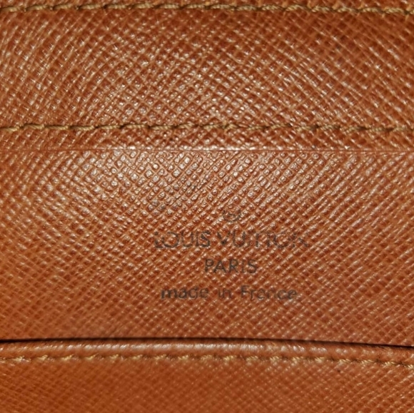 Louis Vuitton  Orsay Clutch - Picture 12 of 16